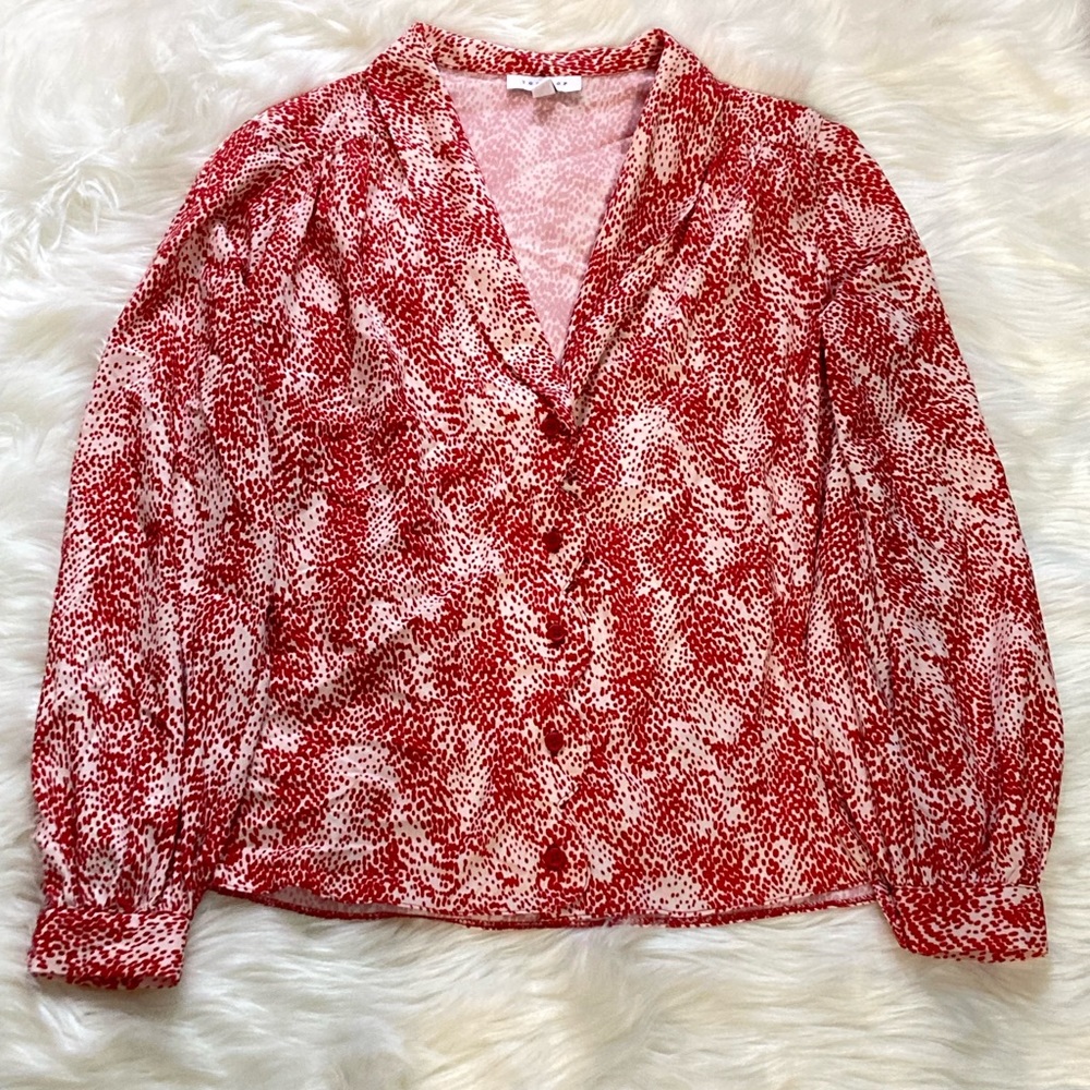 TOPSHOP Red Polka Dot Button Down Scallop Long Sleeve Shirt!
